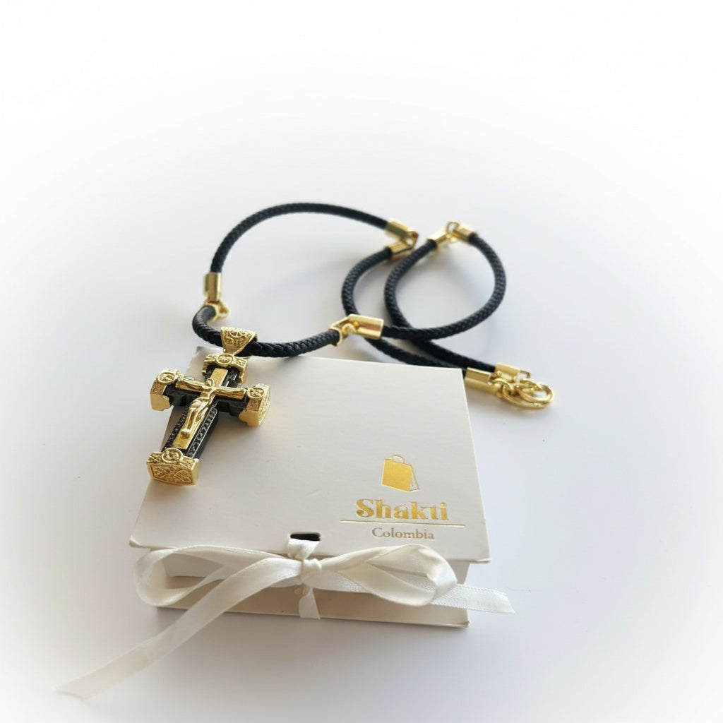 Cruz Dorada Royale® + Cadena + Caja Joyería DELUXE